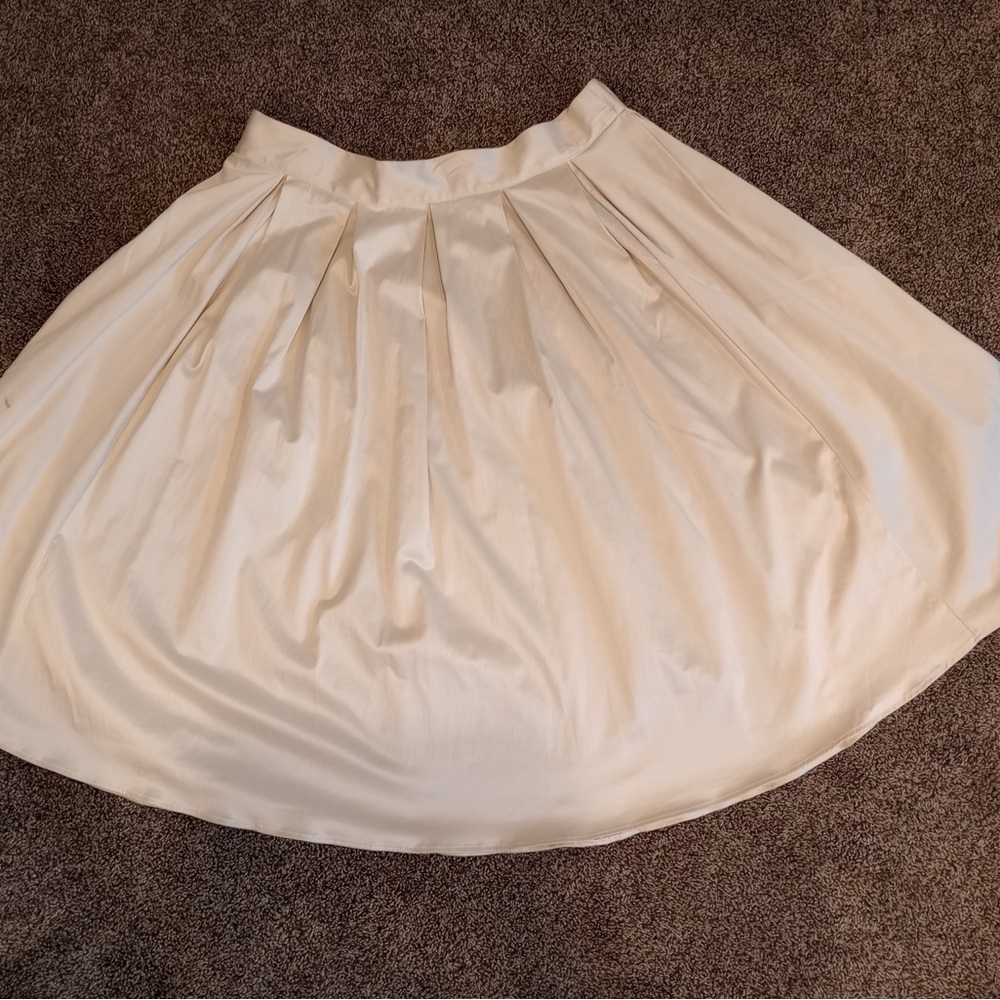 Eloquii Cream knee length Skirt - Picture 5 of 5